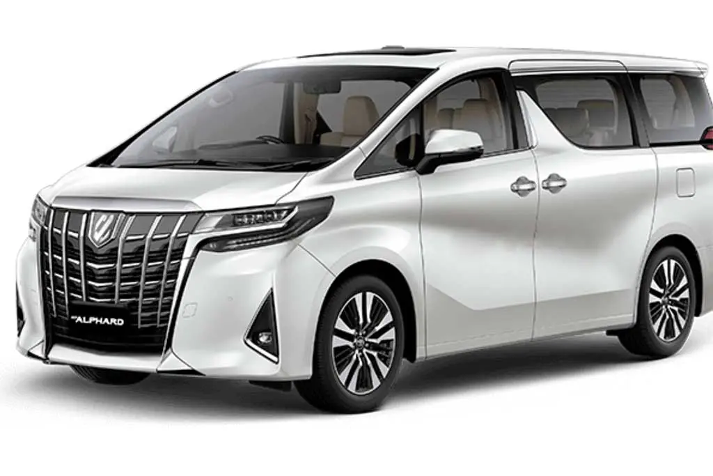 Toyota Alphard premium vehicle in Bali